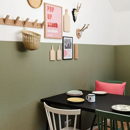 Pop-up Stuub Πανδοχείο *