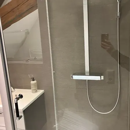 Pop-up Stuub Πανδοχείο *